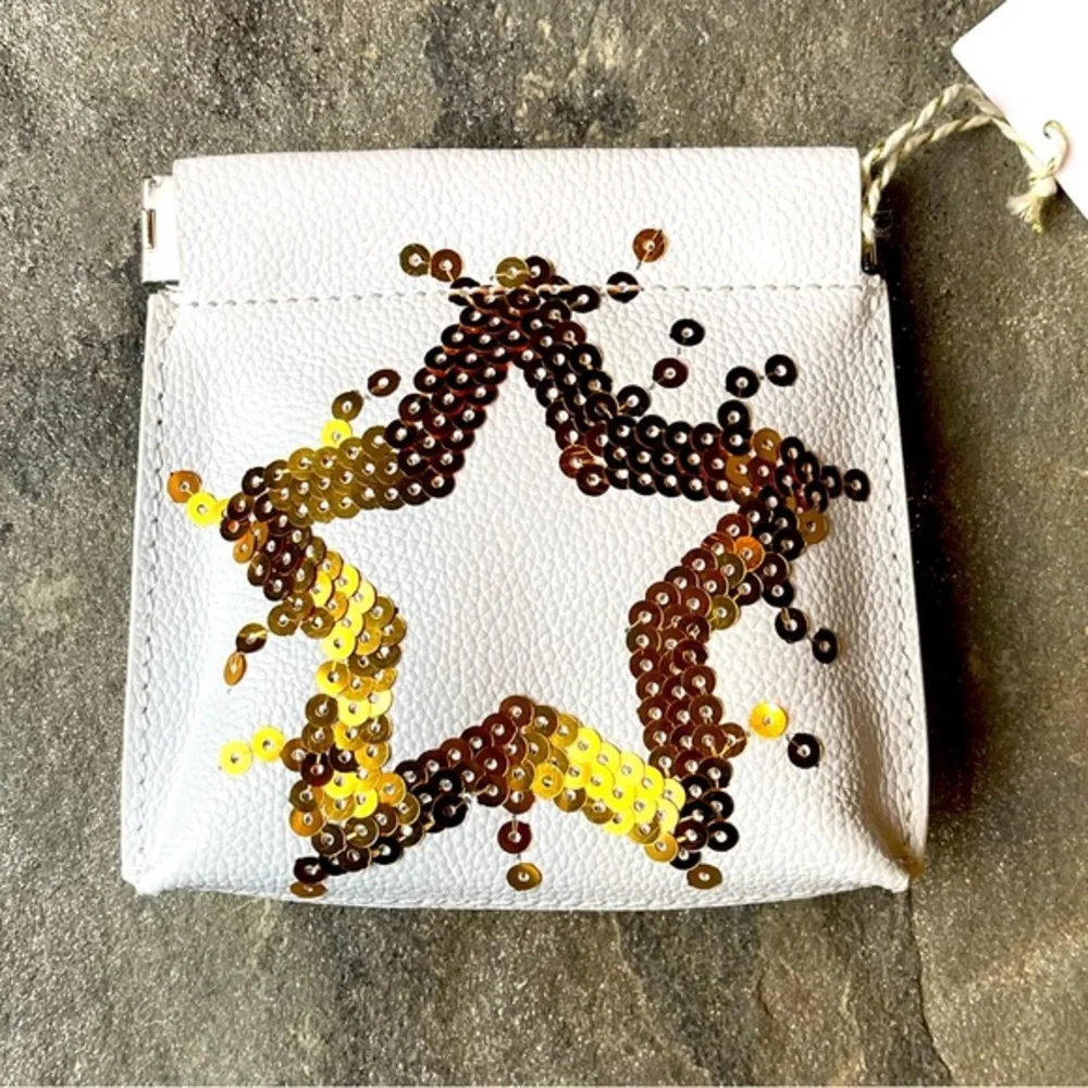 Jet Set  Pouch